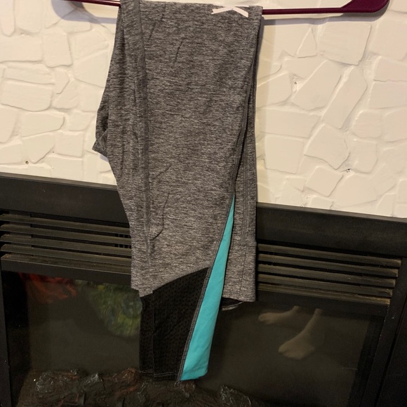 Victoria Secret Leggings - Picture 2 of 2